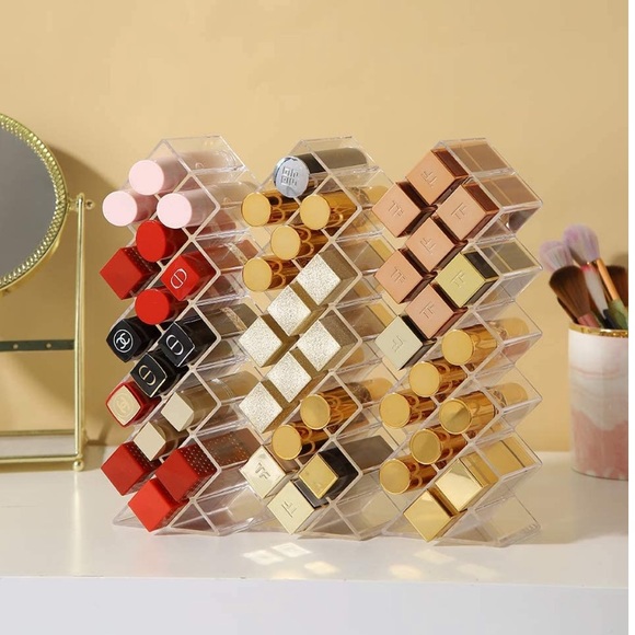 1-Pack Fish Shape Lipstick Organizer Tower Acrylic - Picture 4 of 4